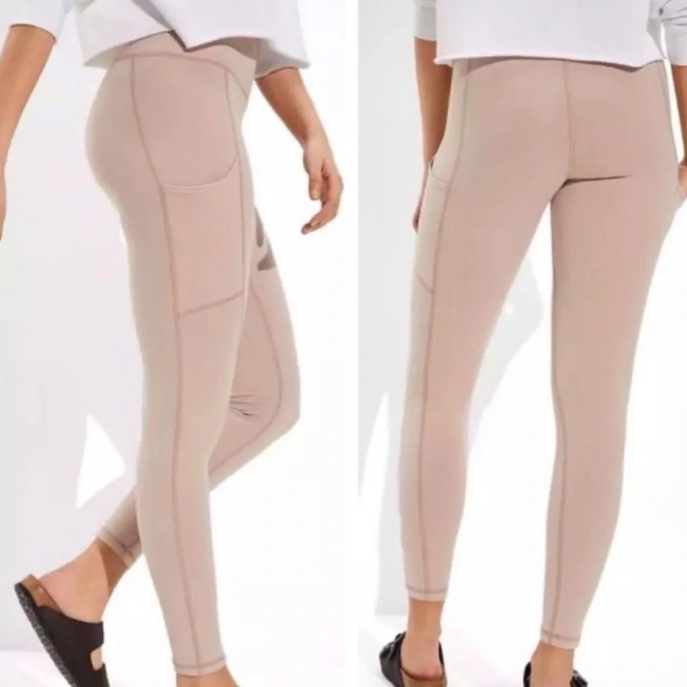 AMERICAN EAGLE The Everything Pocket Highest Waist Legging - Picture 2 of 5